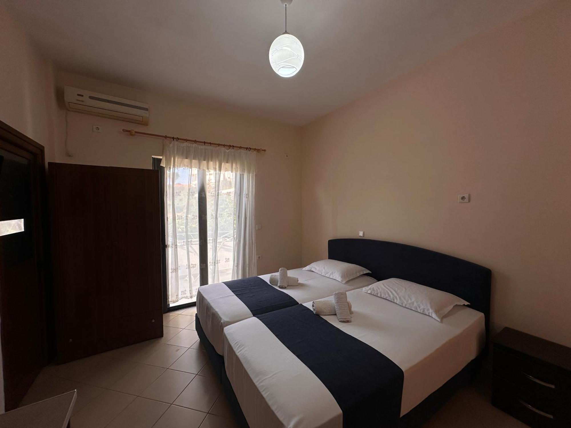 Ferienwohnung Ion Sea View Ksamil Exterior foto