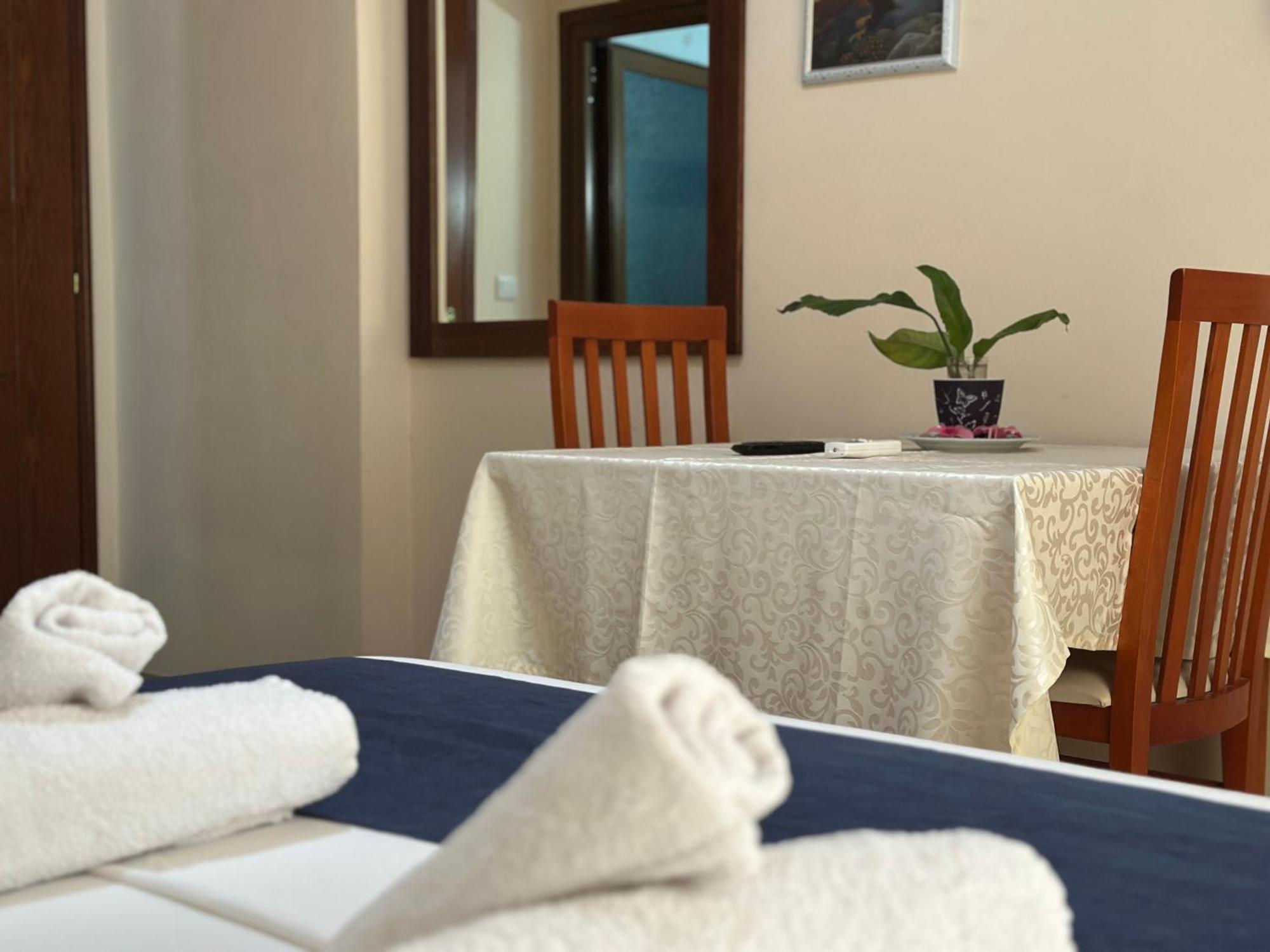 Ferienwohnung Ion Sea View Ksamil Exterior foto